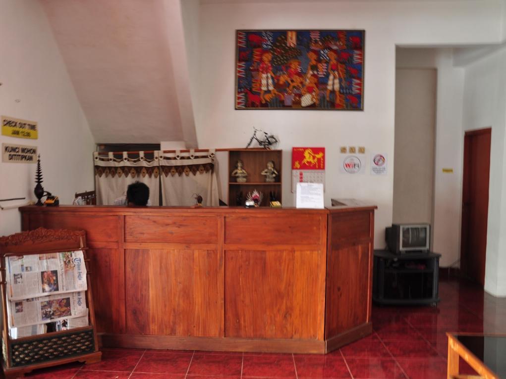 Hotel Dana Yogyakarta Extérieur photo